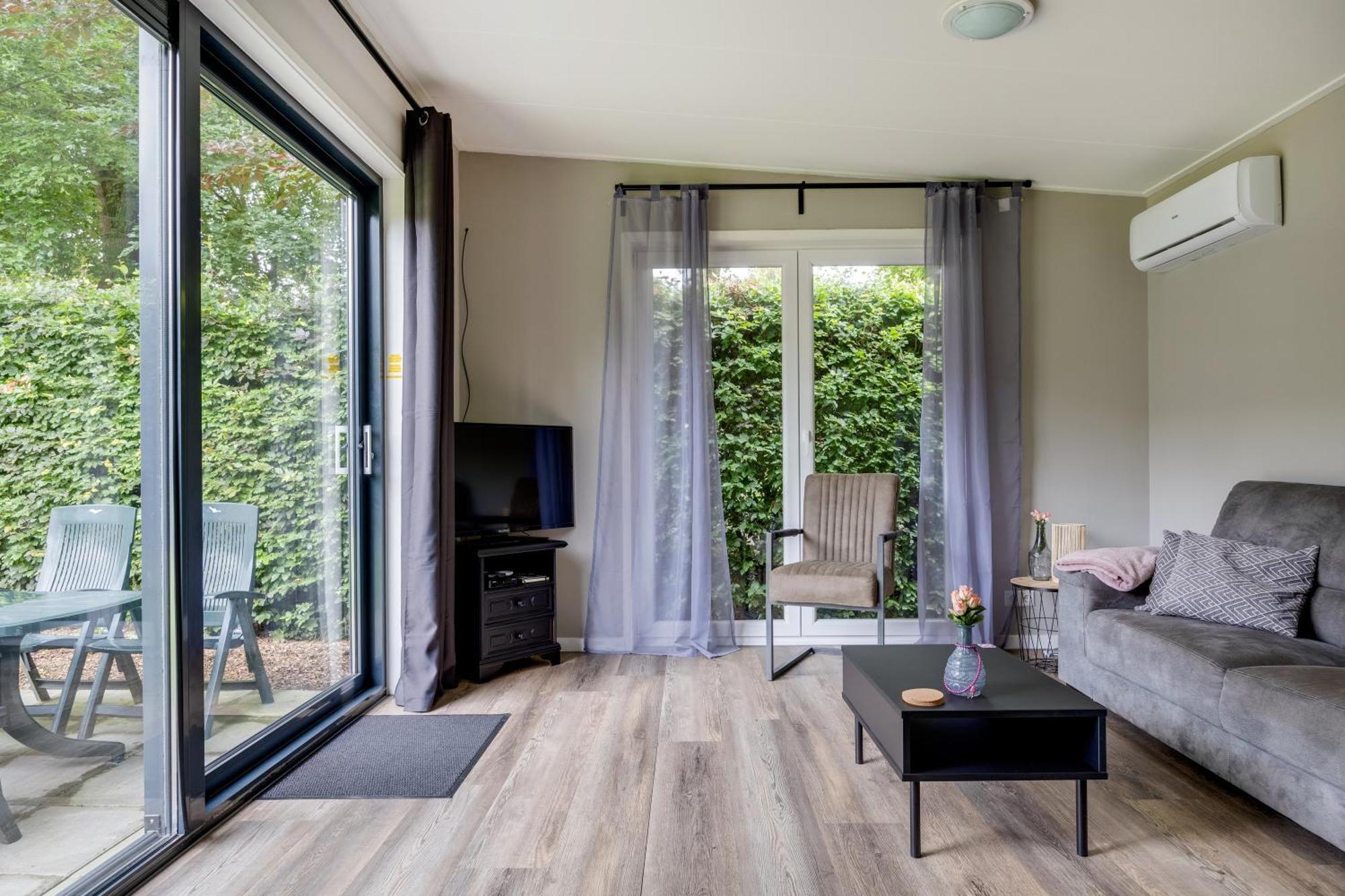 Heerlijk Vakantiehuis Voor Het Gezin Op De Veluwe Epe Exterior foto